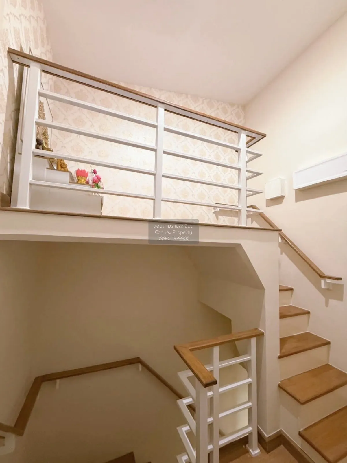 For Rent Townhouse/Townhome  , Golden Town Sathorn , wide frontag 2