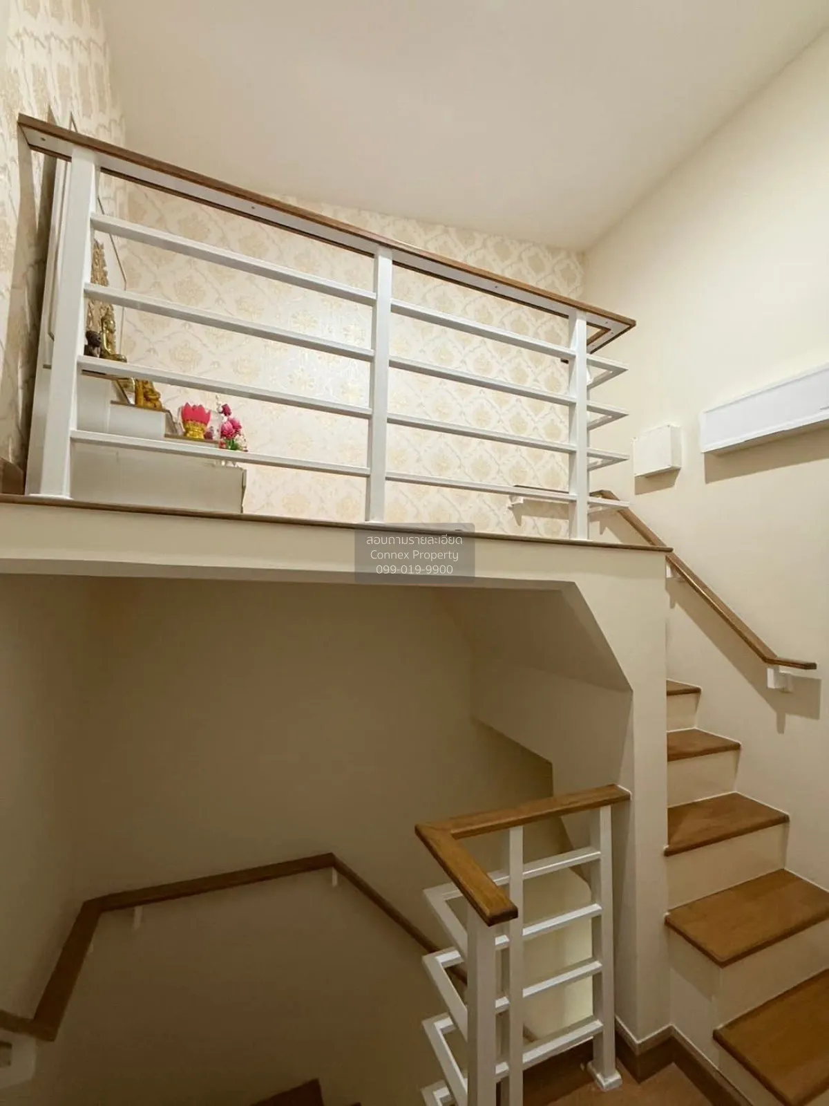 For Rent Townhouse/Townhome  , Golden Town Sathorn , wide frontag