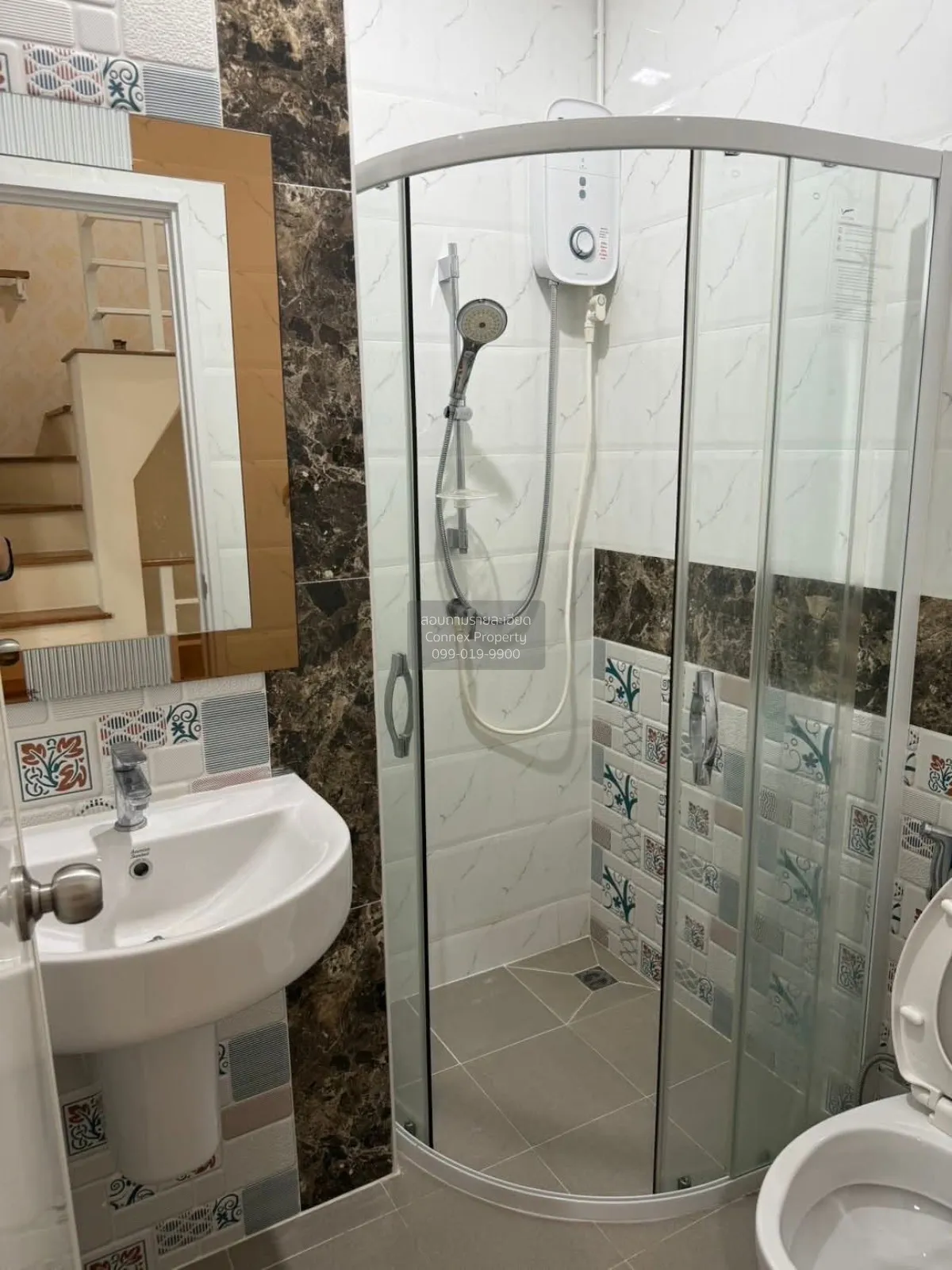 For Rent Townhouse/Townhome  , Golden Town Sathorn , wide frontag