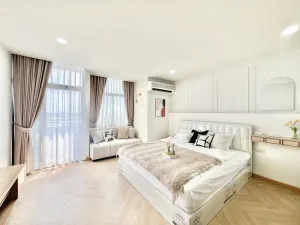 ขายคอนโด  รัชอาภา ทาวเวอร์ วิวสวย รีโนเวทใหม่ BTS-พหลโยธิน 24  แขวงจันทรเกษม เขต จตุจักร กรุงเทพ CX-149526