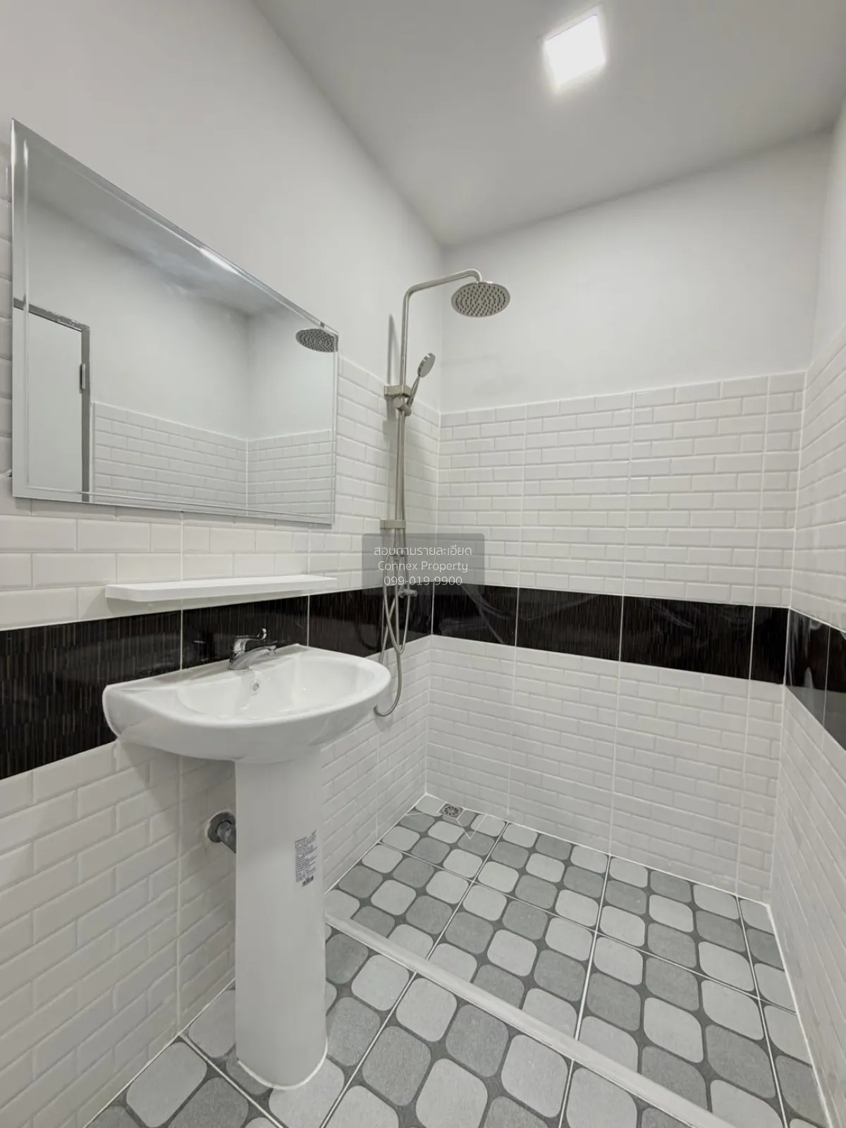 For Sale Townhouse/Townhome  , Baan Buathong 4 Baan Kluay-Sai Noi