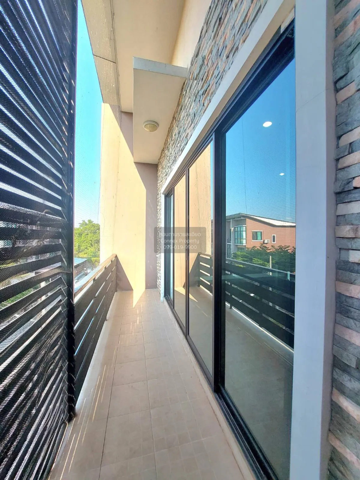 เช่าทาวน์เฮ้าส์/ทาวน์โฮม  โมเดิร์น ทาวน์ บางแค รีโนเวทใหม่ บางแค 