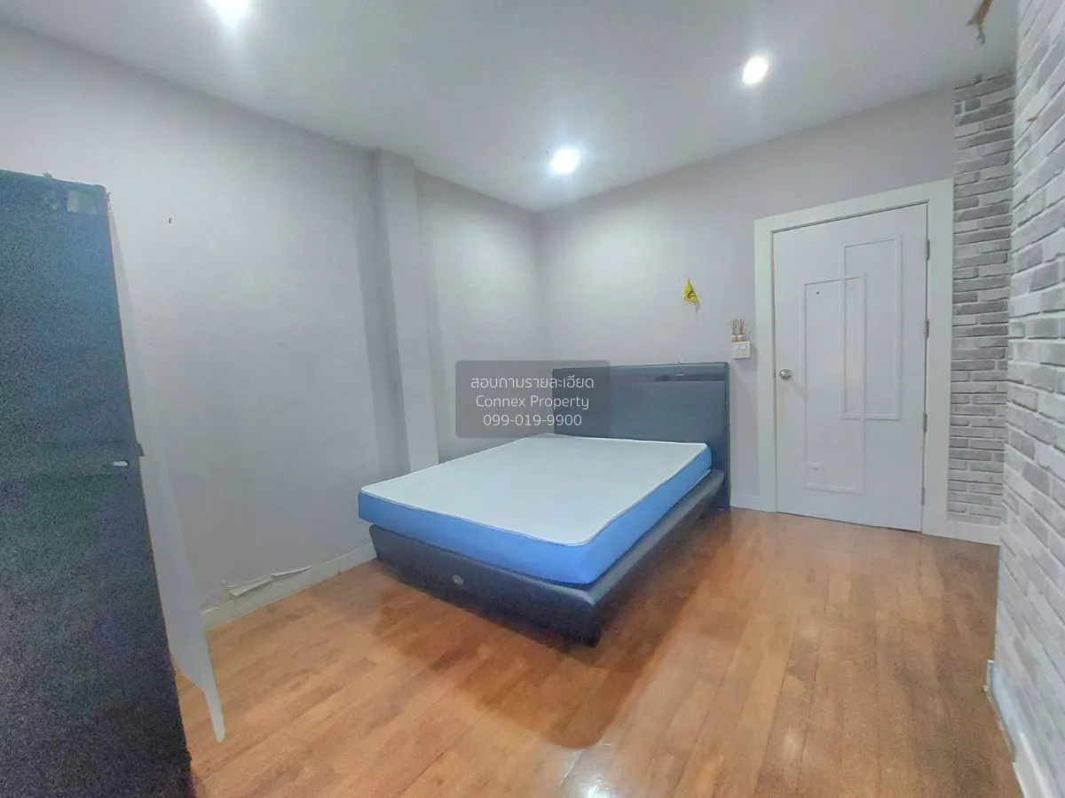 เช่าทาวน์เฮ้าส์/ทาวน์โฮม  โมเดิร์น ทาวน์ บางแค รีโนเวทใหม่ บางแค 