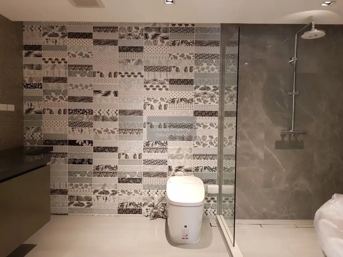 ขายคอนโด  ณ วรา เรสซิเดนซ์ BTS-ชิดลม ลุมพินี เขต ปทุมวัน กรุงเทพ 