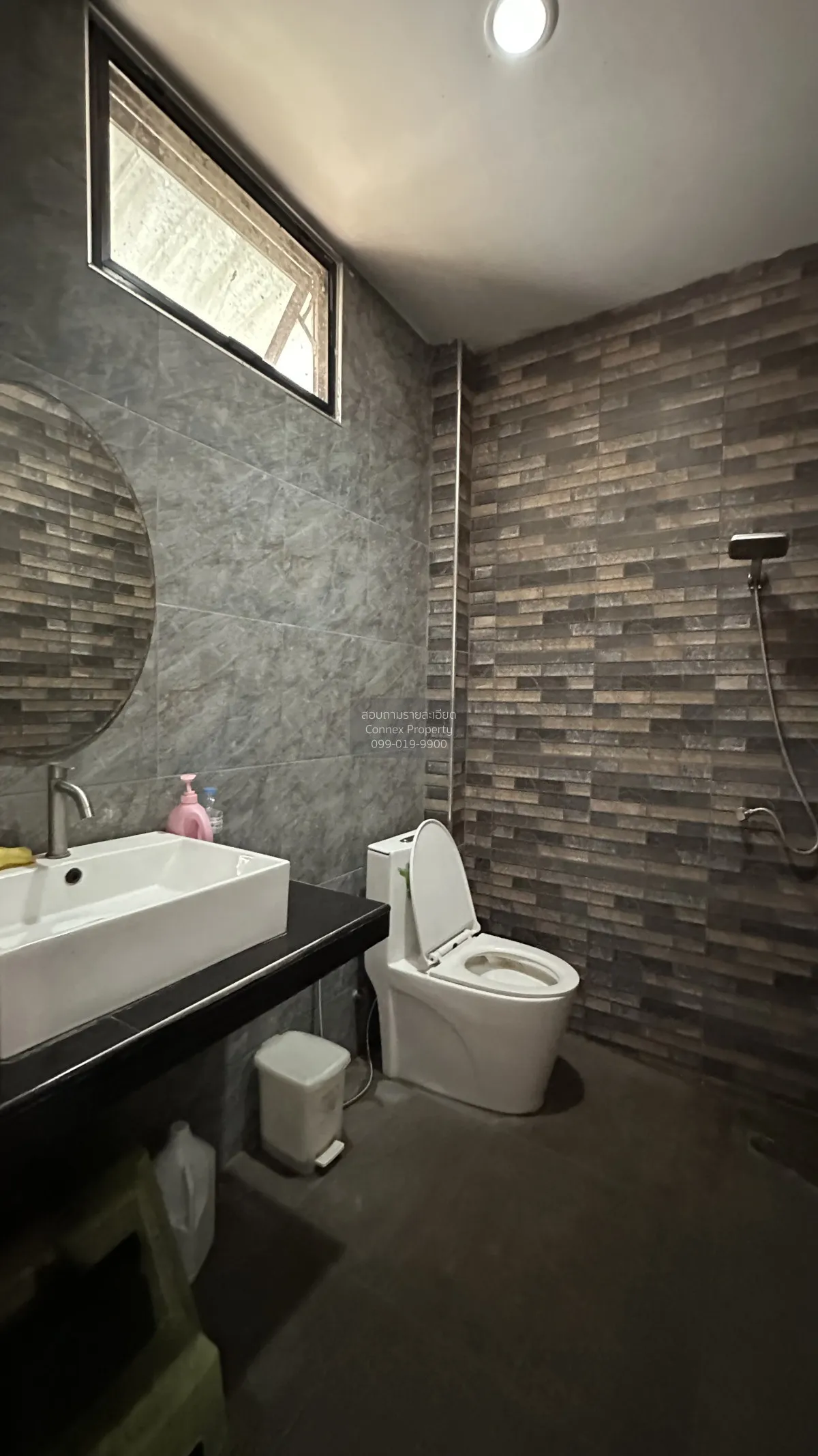 ขายบ้าน  บ้านกฤษดานคร 18 ศาลาธรรมสพน์ เขต ทวีวัฒนา กรุงเทพ CX-149