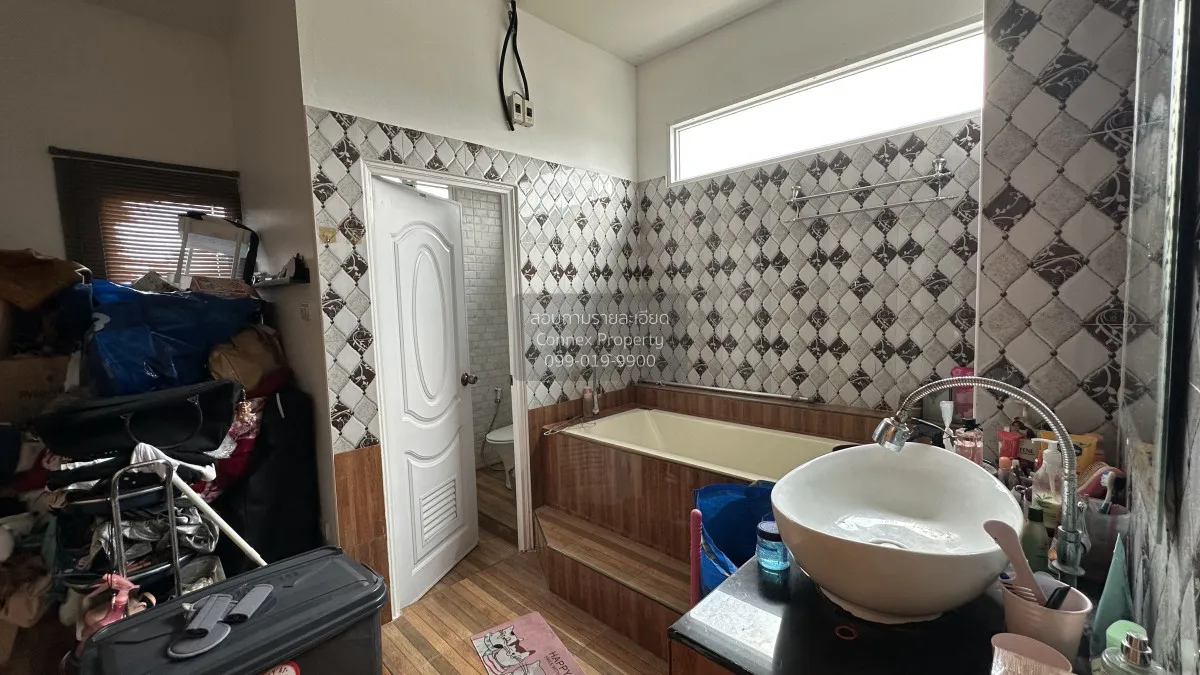 ขายบ้าน  บ้านกฤษดานคร 18 ศาลาธรรมสพน์ เขต ทวีวัฒนา กรุงเทพ CX-149