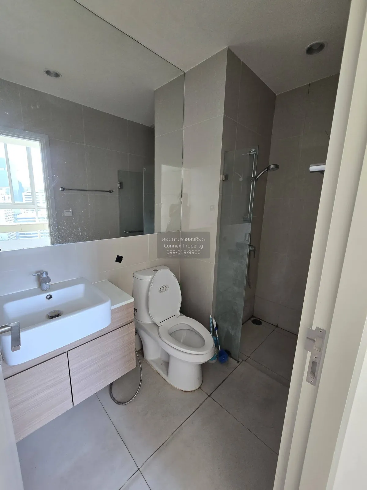 เช่าคอนโด  โนเบิล รีวอลฟ์ รัชดา 1 MRT-ศูนย์วัฒนธรรมแห่งประเทศไทย 