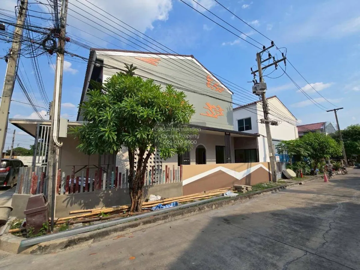 ขายทาวน์เฮ้าส์/ทาวน์โฮม  เดอะทรัสต์ ทาวน์ วงแหวน - ลําลูกกา รีโนเ 2