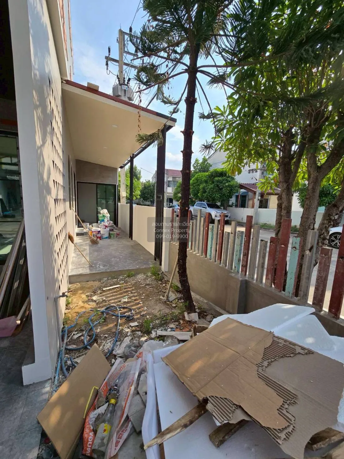 ขายทาวน์เฮ้าส์/ทาวน์โฮม  เดอะทรัสต์ ทาวน์ วงแหวน - ลําลูกกา รีโนเ