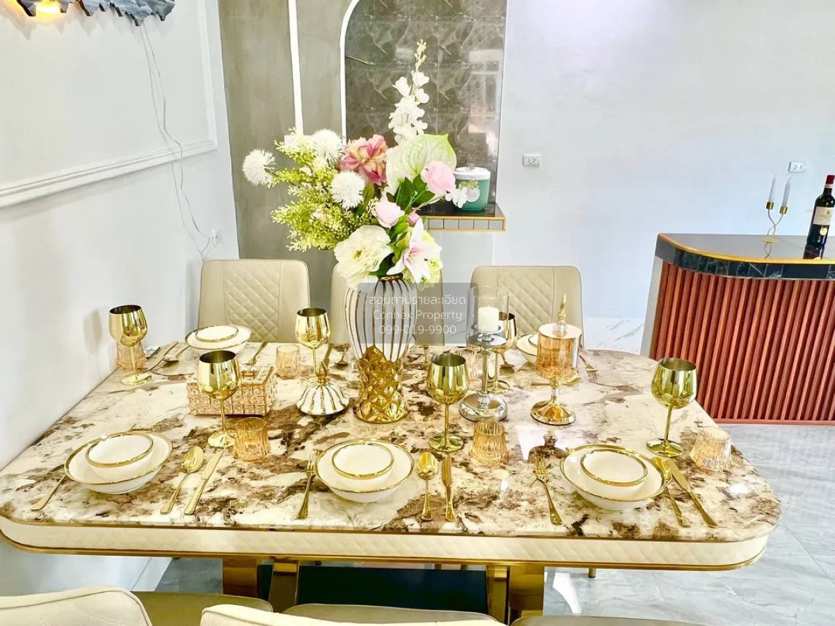 For Sale Townhouse/Townhome  , The Trust Town Wongwaen - Lamlukka