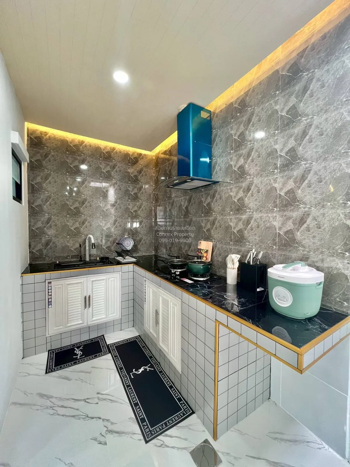 For Sale Townhouse/Townhome  , The Trust Town Wongwaen - Lamlukka