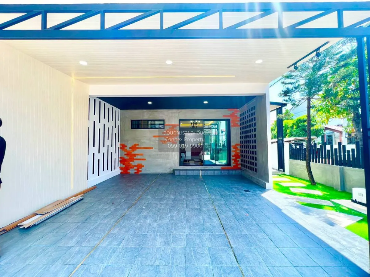 For Sale Townhouse/Townhome  , The Trust Town Wongwaen - Lamlukka