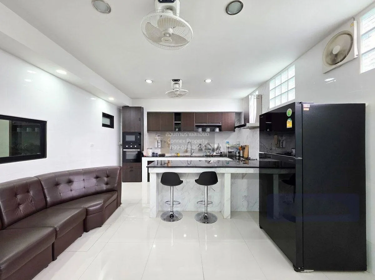 For Sale House , Baan Lumpini Town Park Thakham - Rama 2 , corner