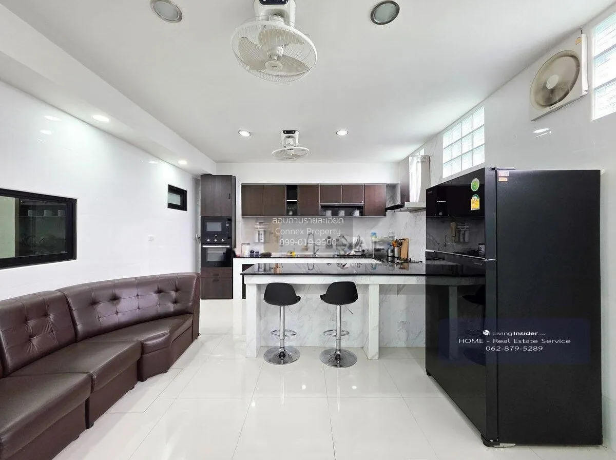 ขายบ้าน  บ้านลุมพินี ทาวน์พาร์ค ท่าข้าม - พระราม 2 ห้องมุม ท่าข้า