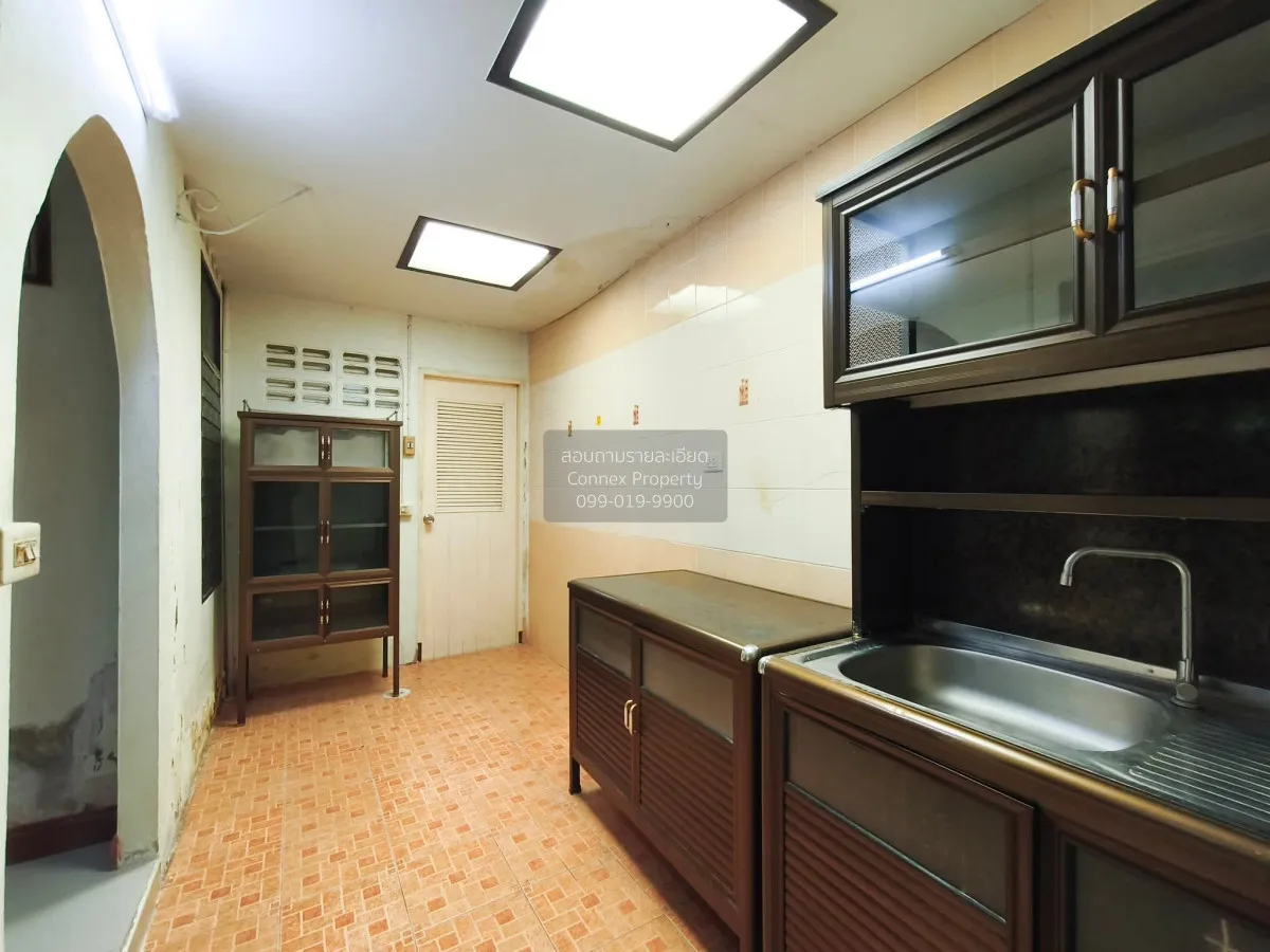 For Sale Townhouse/Townhome  , Rinthong Samutprakan , wide fronta