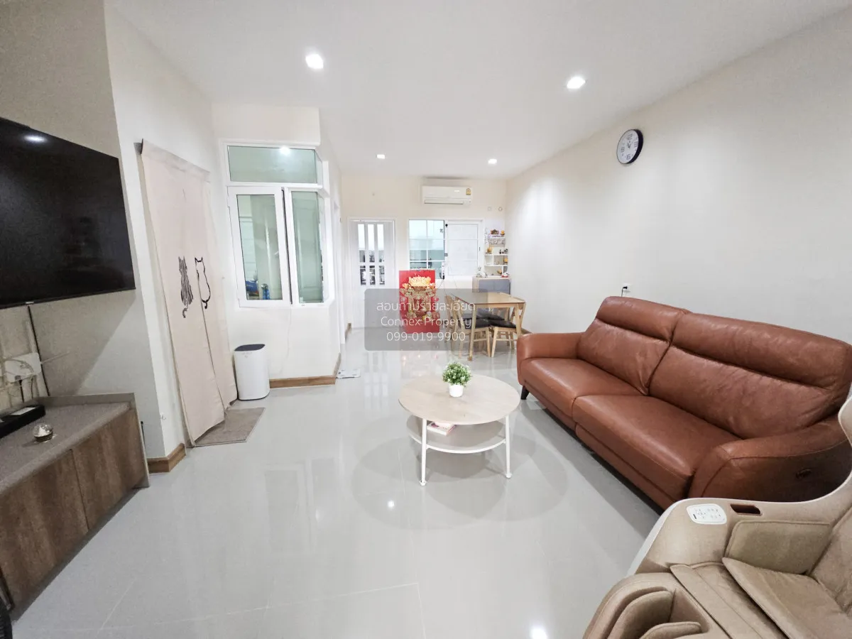 ขายทาวน์เฮ้าส์/ทาวน์โฮม  โกลเด้น ทาวน์ 2 สุขสวัสดิ์ - พุทธบูชา หน