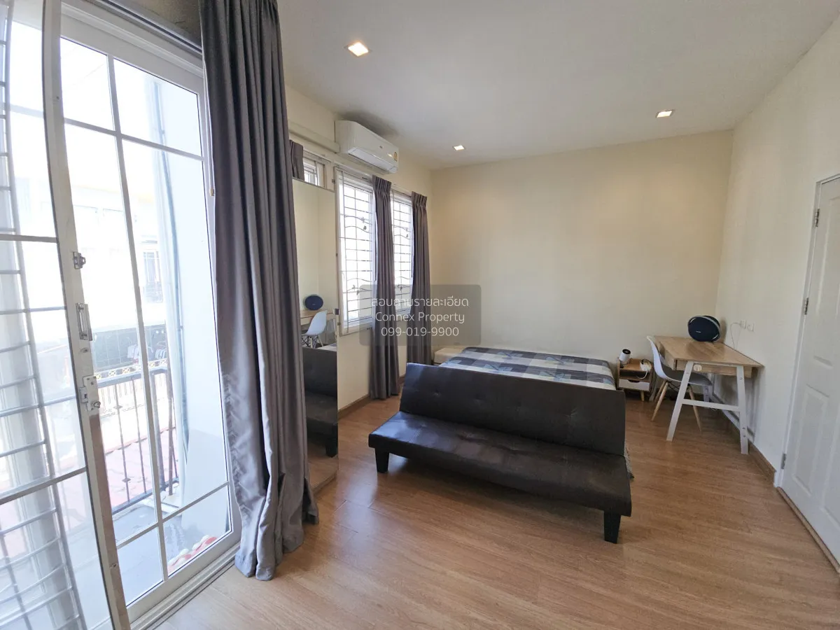 ขายทาวน์เฮ้าส์/ทาวน์โฮม  โกลเด้น ทาวน์ 2 สุขสวัสดิ์ - พุทธบูชา หน