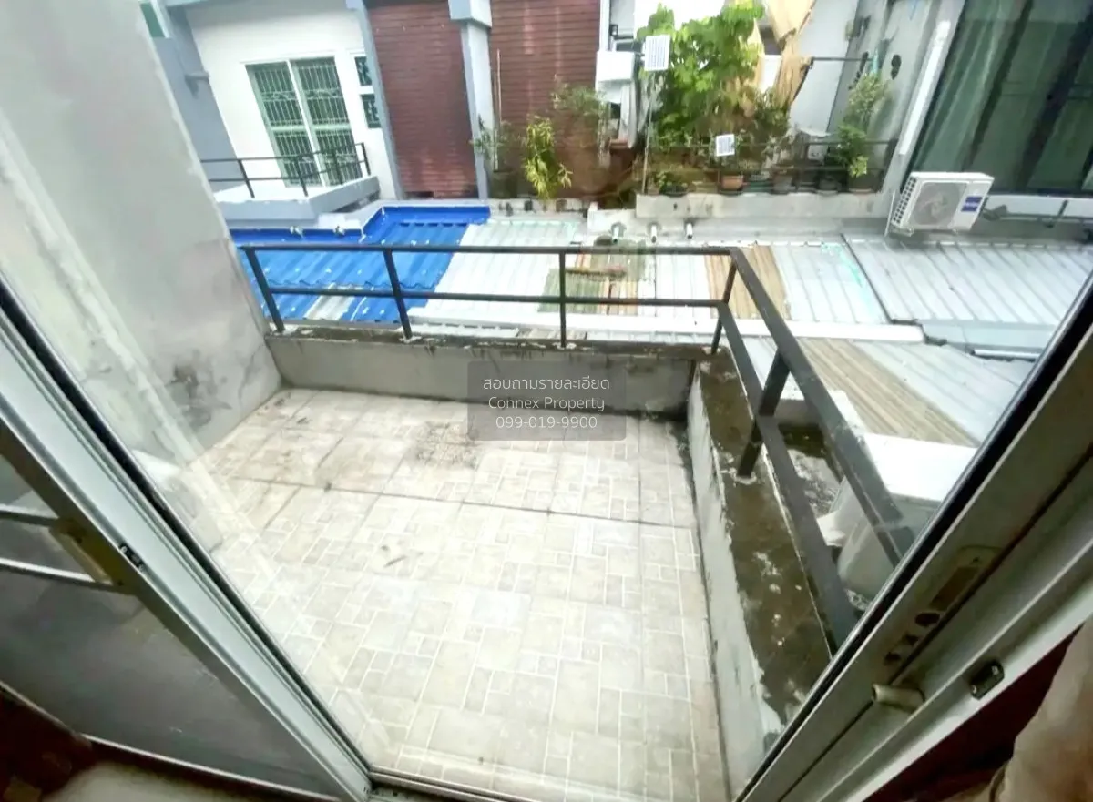 For Sale Townhouse/Townhome  , Taradee Ratchapreuk , wide frontag