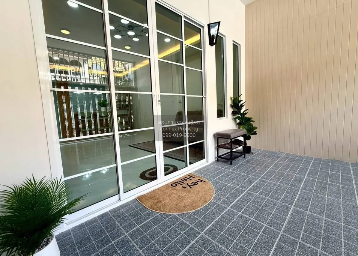 ขายทาวน์เฮ้าส์/ทาวน์โฮม  สมบัติเทพ รีโนเวทใหม่ อนุสาวรีย์ เขต บาง 4