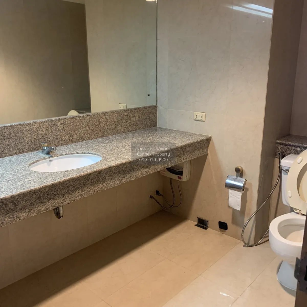 ขายคอนโด  ริเวอร์ เฮเว่น ชั้นสูง วิวแม่น้ำ BTS-สะพานตากสิน วัดพระ