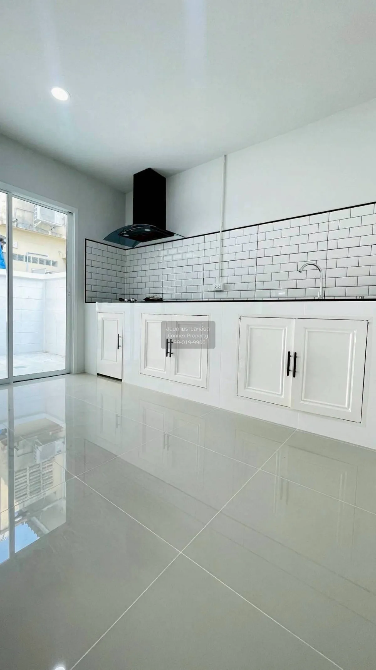 For Sale Townhouse/Townhome  , Budsarin Wongwaen-Rattanathibet , 