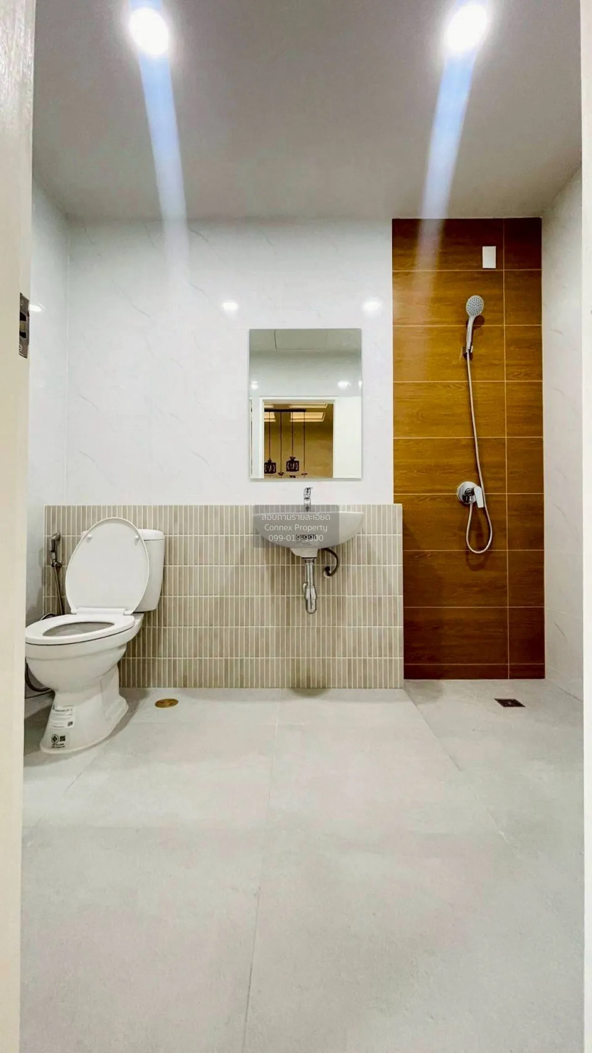 For Sale Townhouse/Townhome  , Budsarin Wongwaen-Rattanathibet , 