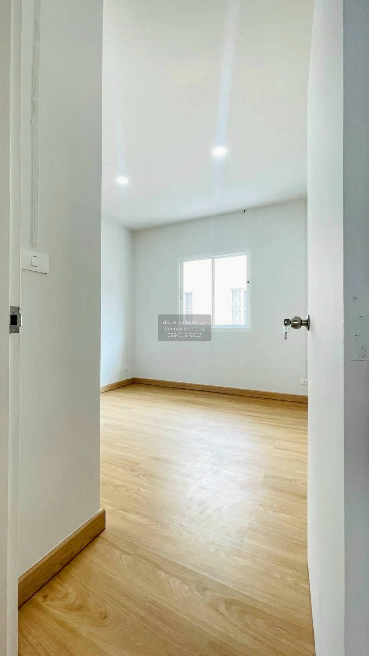 For Sale Townhouse/Townhome  , Budsarin Wongwaen-Rattanathibet , 