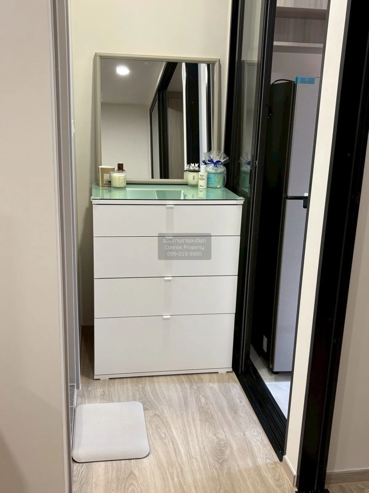 เช่าคอนโด  ออริจิ้น ปลั๊ก แอนด์ เพลย์ ศรีนครินทร์ MRT-ศรีด่าน (สา