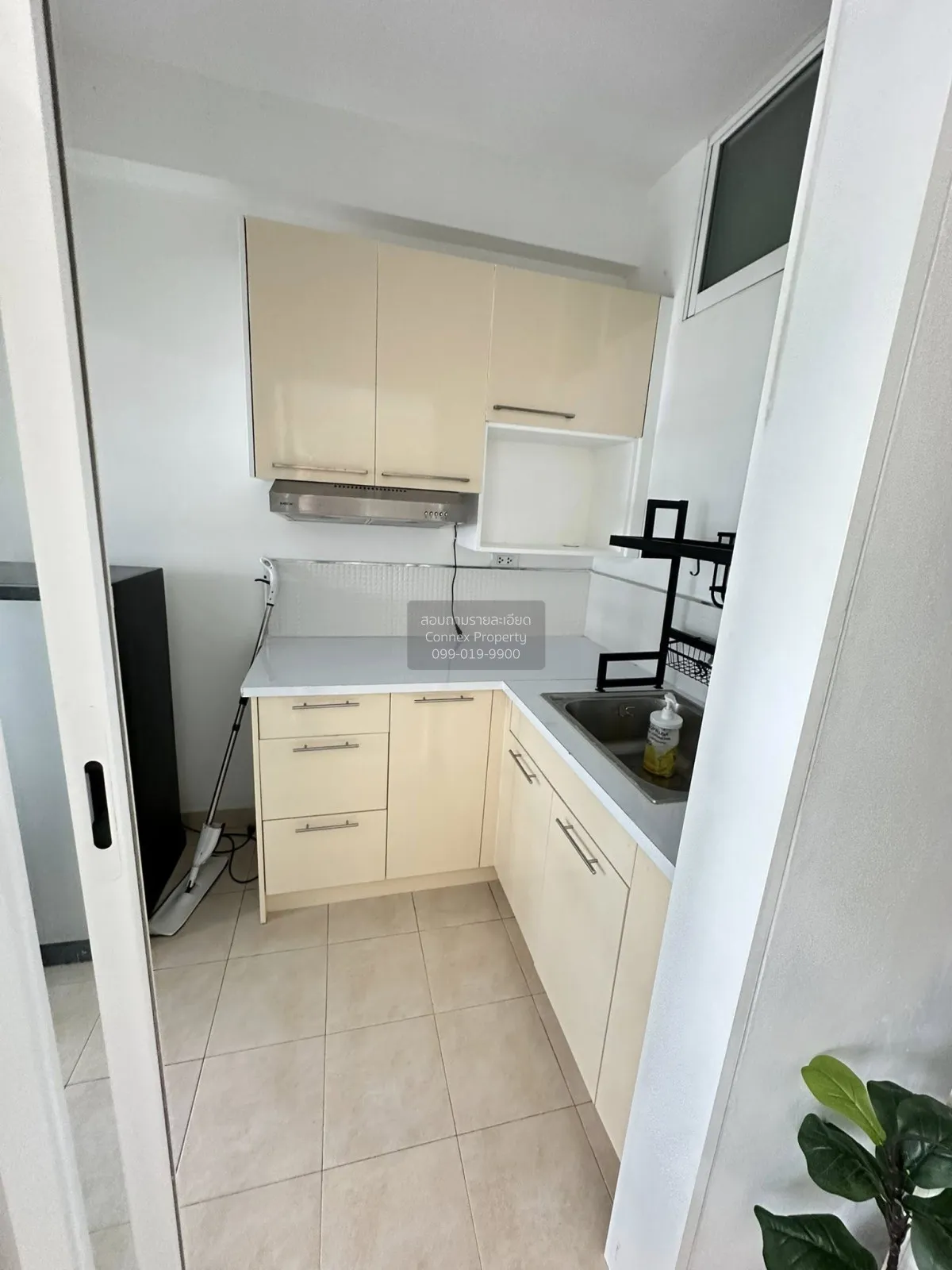 เช่าคอนโด  ไอ-บิซา คอนโด อาร์ซีเอ MRT-พระราม 9 บางกะปิ เขต ห้วยขว