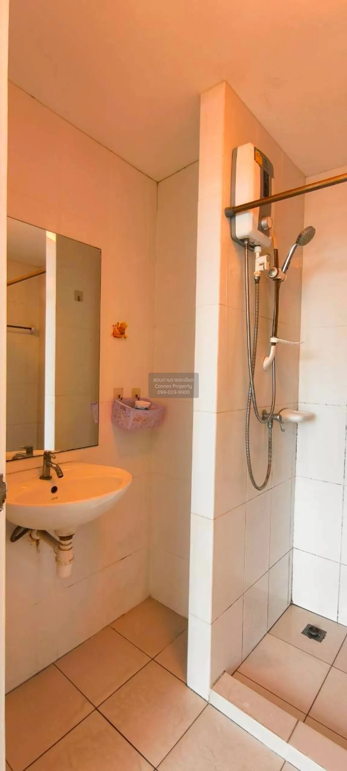 ขายคอนโด  ลิปป์ ลาดพร้าว 20 MRT-ลาดพร้าว จอมพล  เขต จตุจักร กรุงเ