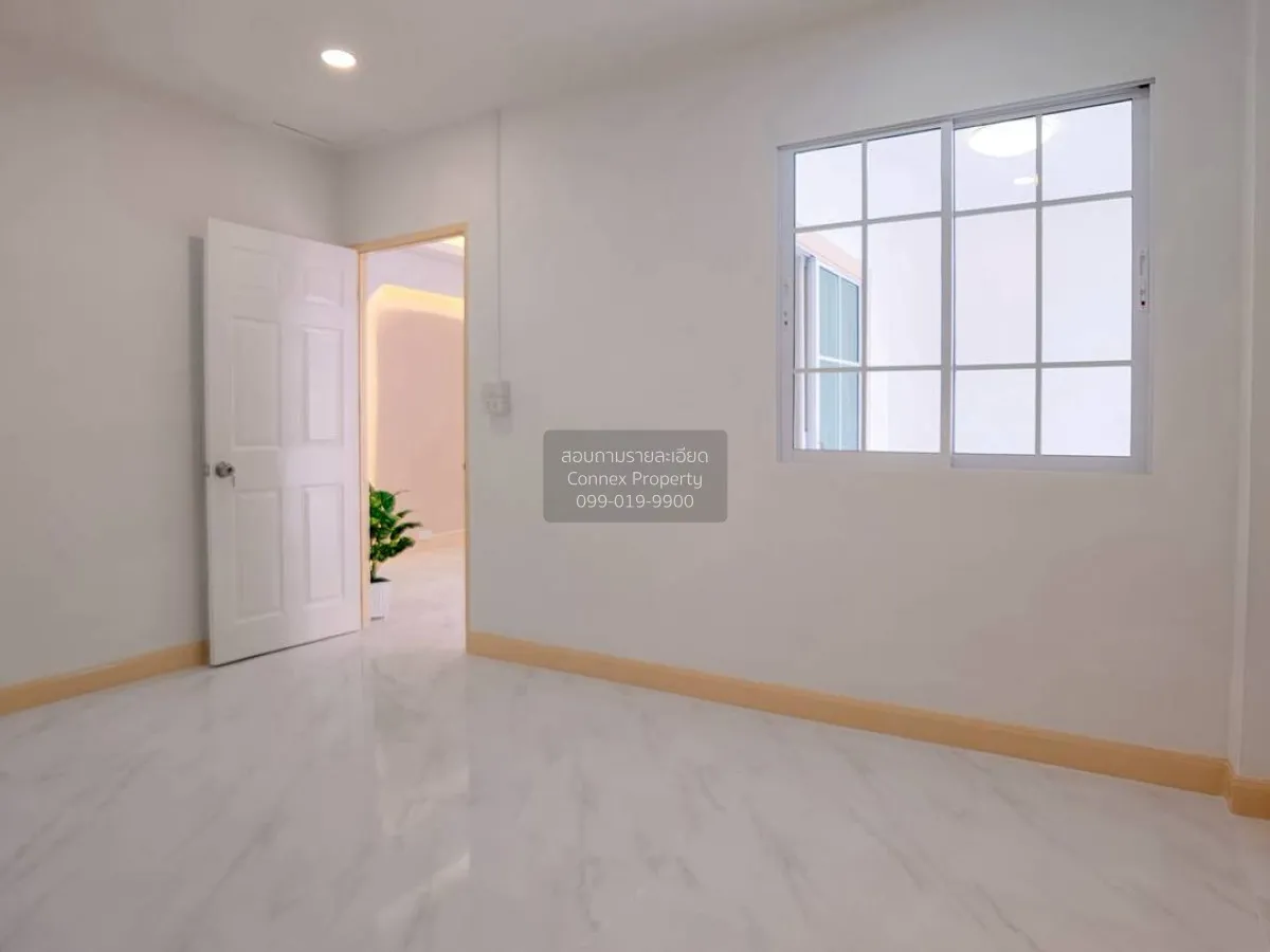 ขายทาวน์เฮ้าส์/ทาวน์โฮม  บ้านบัวทอง 4 บ้านกล้วย-ไทรน้อย รีโนเวทให