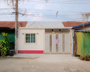 ขายทาวน์เฮ้าส์/ทาวน์โฮม  บ้านบัวทอง 4 บ้านกล้วย-ไทรน้อย รีโนเวทใหม่ พิมลราช บางบัวทอง นนทบุรี CX-150052