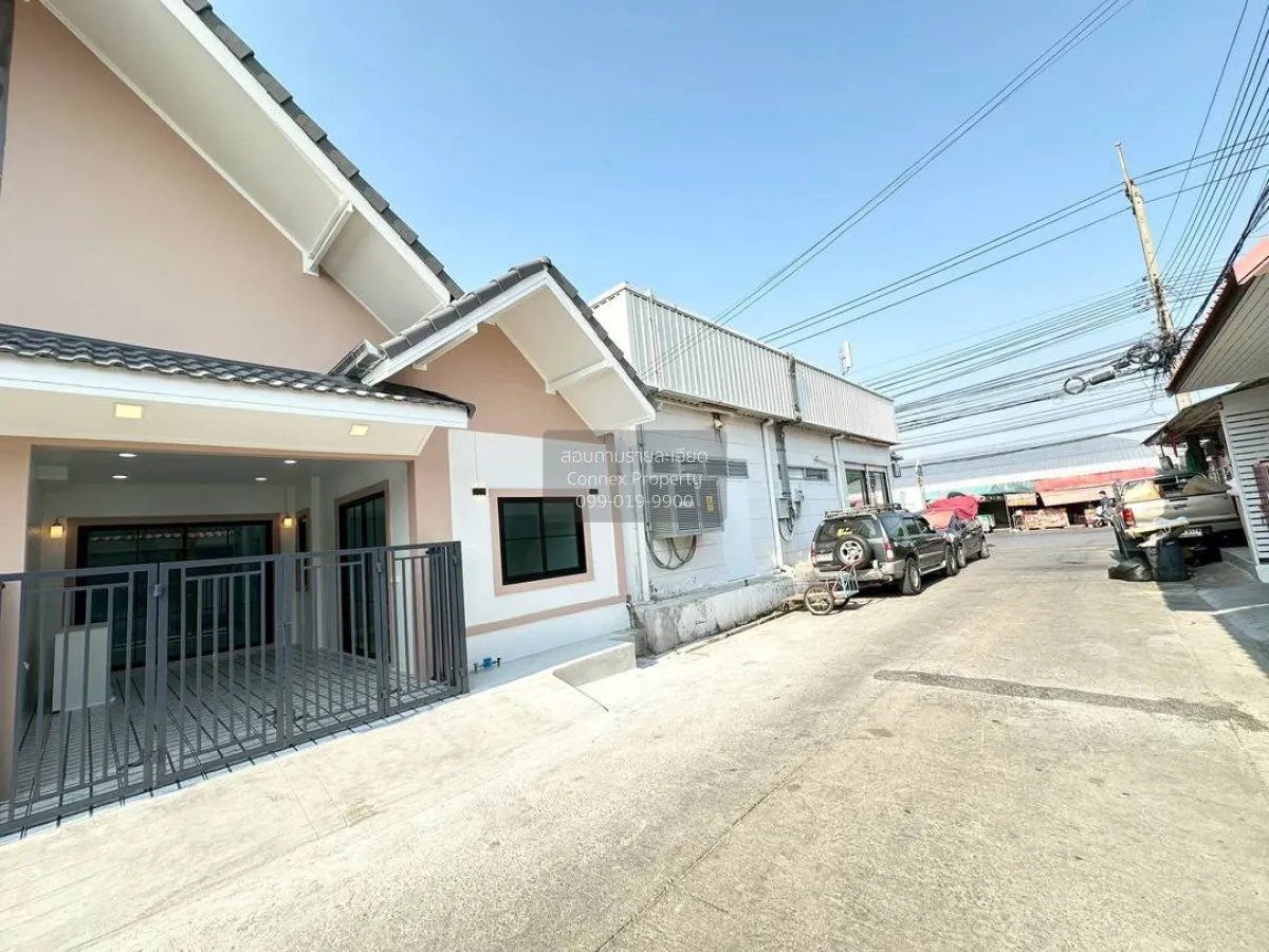 ขายทาวน์เฮ้าส์/ทาวน์โฮม  บ้านพฤกษา 3 บางบัวทอง รีโนเวทใหม่ บางคูร 2