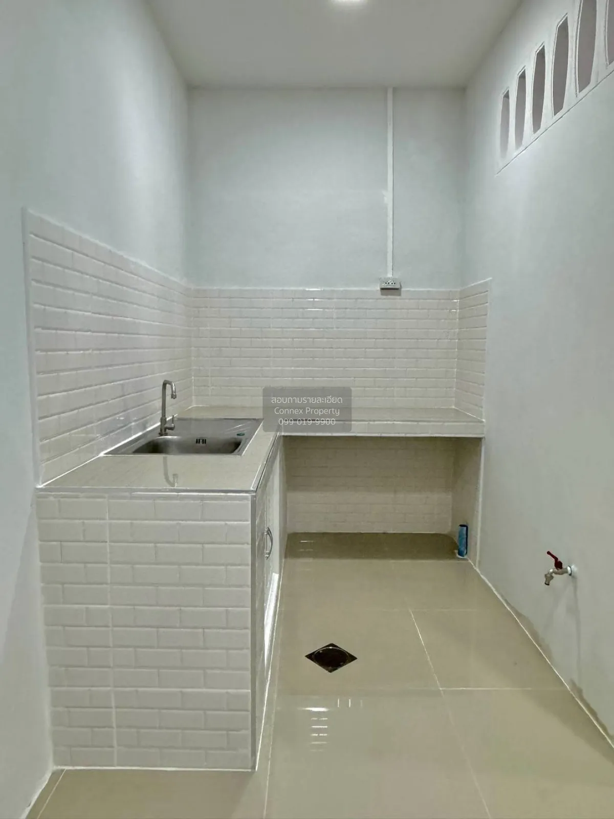 ขายทาวน์เฮ้าส์/ทาวน์โฮม  หมู่บ้านตะวันนา ชั้นสูง บางกระสอ เมืองนน