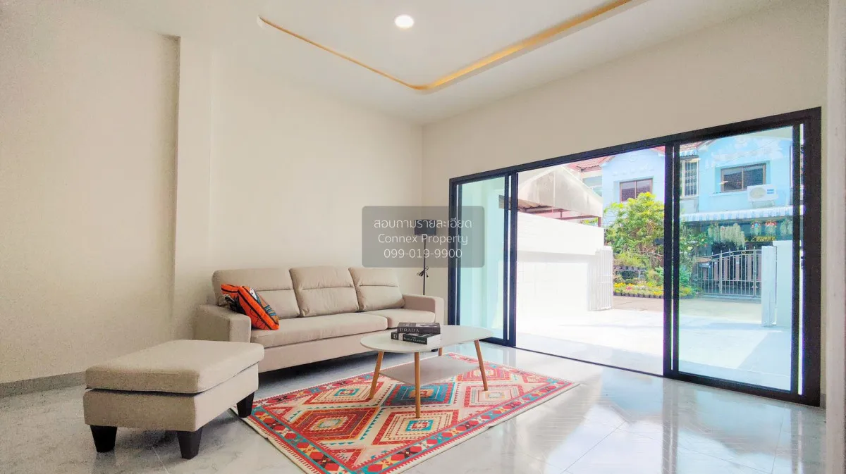 For Sale Townhouse/Townhome  , Napaporn Nonthaburi , newly renova