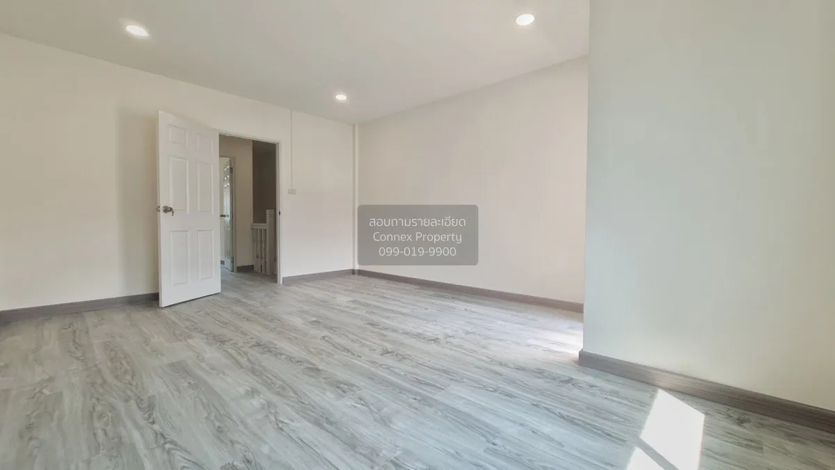 For Sale Townhouse/Townhome  , Napaporn Nonthaburi , newly renova