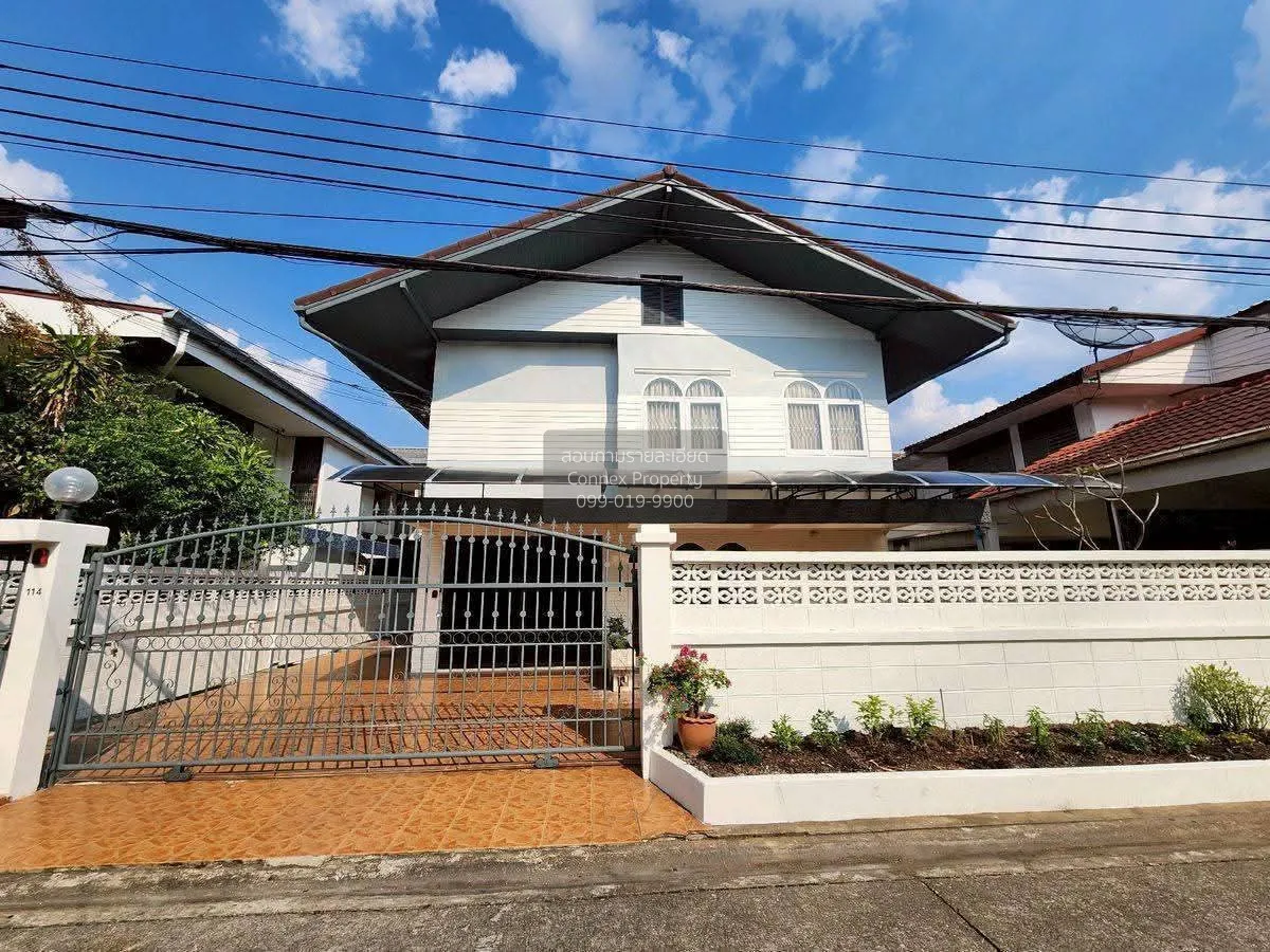 เช่าปล่อยเช่าบ้านเดี่ยวหลังใหญ่ 2 ชั้น ใจกลางห้วยขวาง - ซอย เกศิน