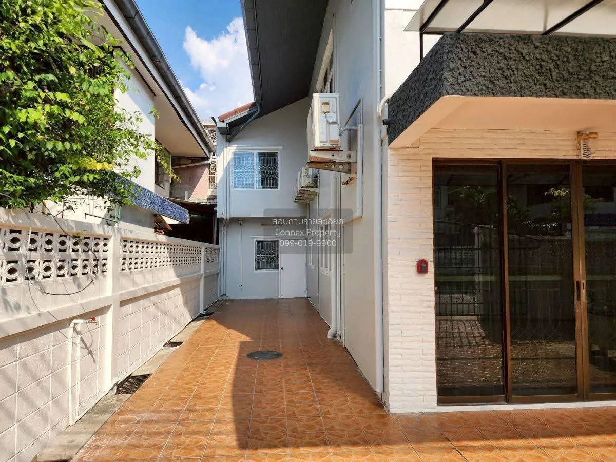 เช่าปล่อยเช่าบ้านเดี่ยวหลังใหญ่ 2 ชั้น ใจกลางห้วยขวาง - ซอย เกศิน