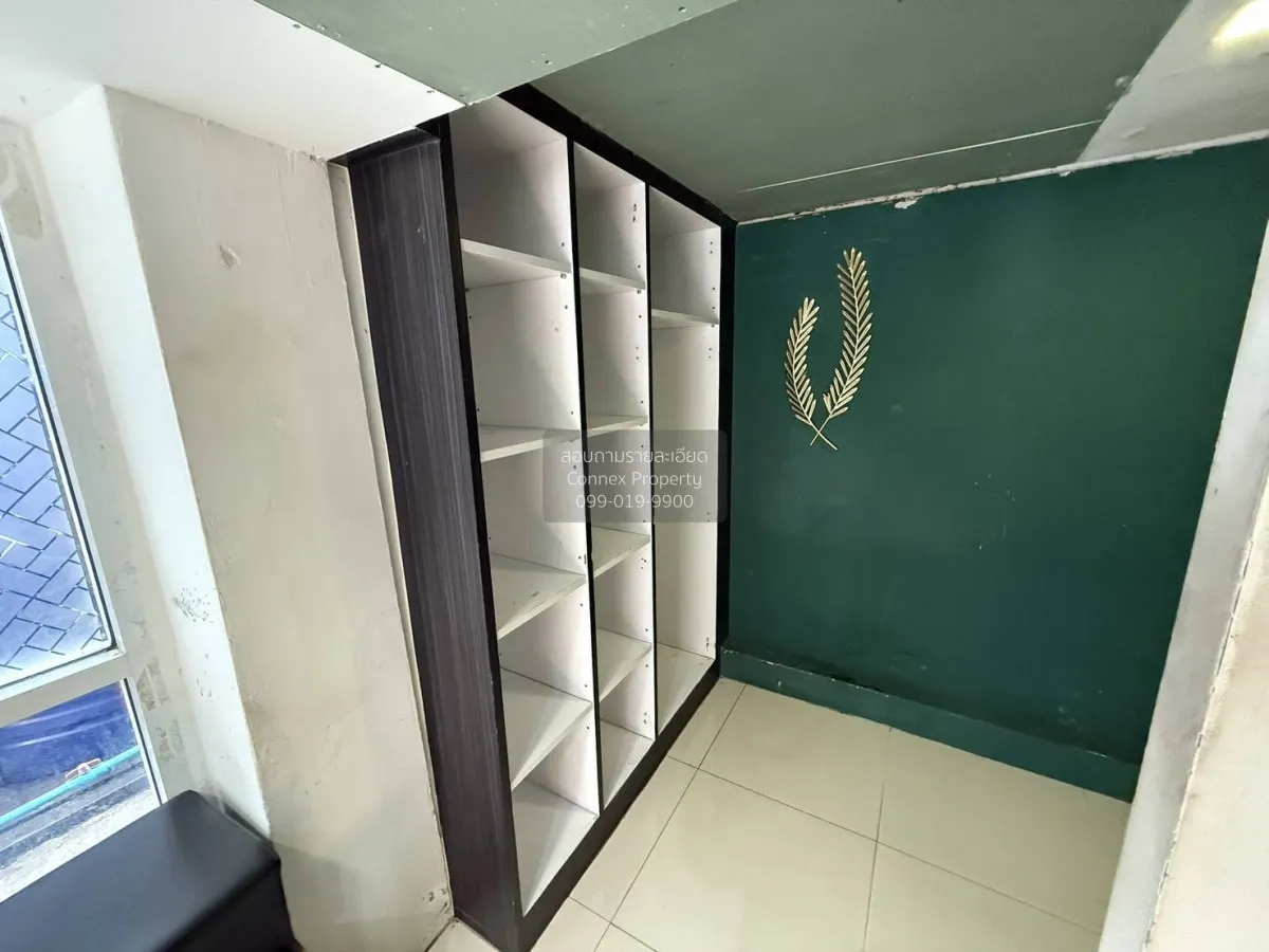 For Sale Commercial space , The Hub Phahol - Ari , Sam Sen Nai , 