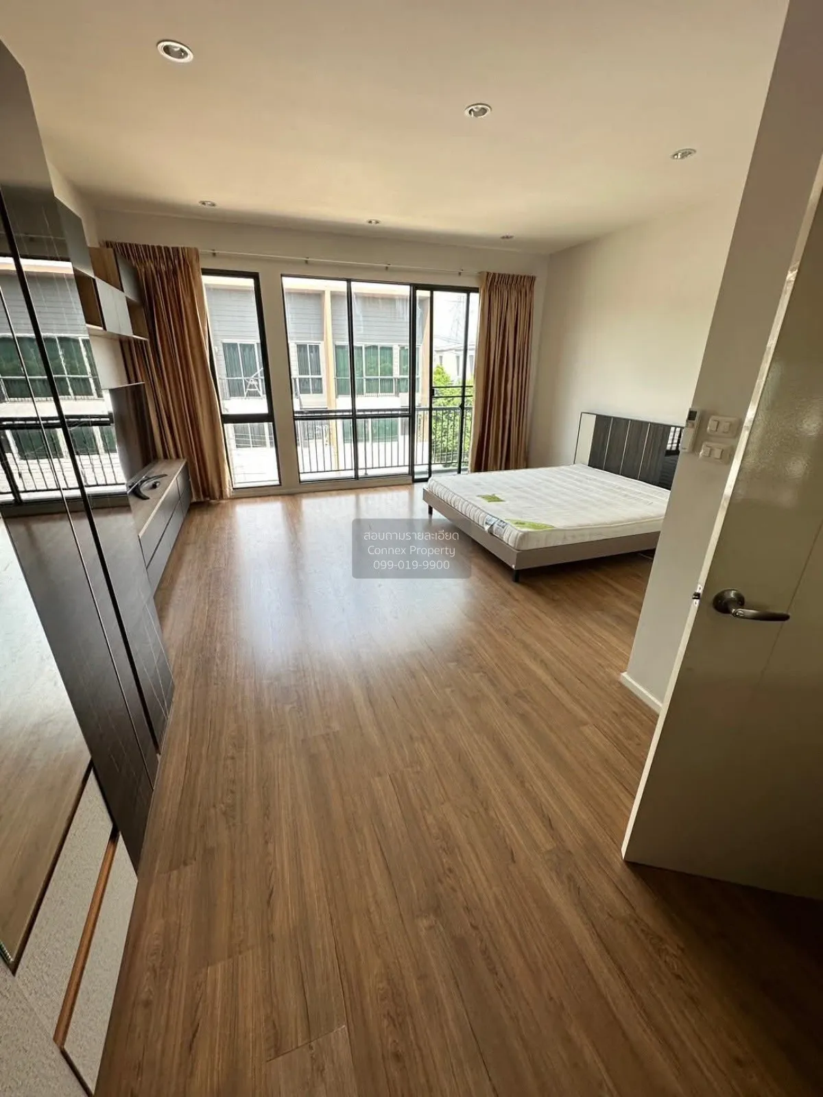 For Rent Townhouse/Townhome  , Pleno Rama 9 - Krungthep Kreetha ,