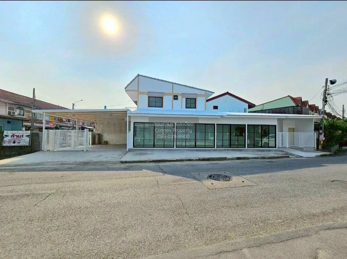 ขายทาวน์เฮ้าส์/ทาวน์โฮม  บ้านบัวทอง 2 รีโนเวทใหม่ บางรักพัฒนา บาง