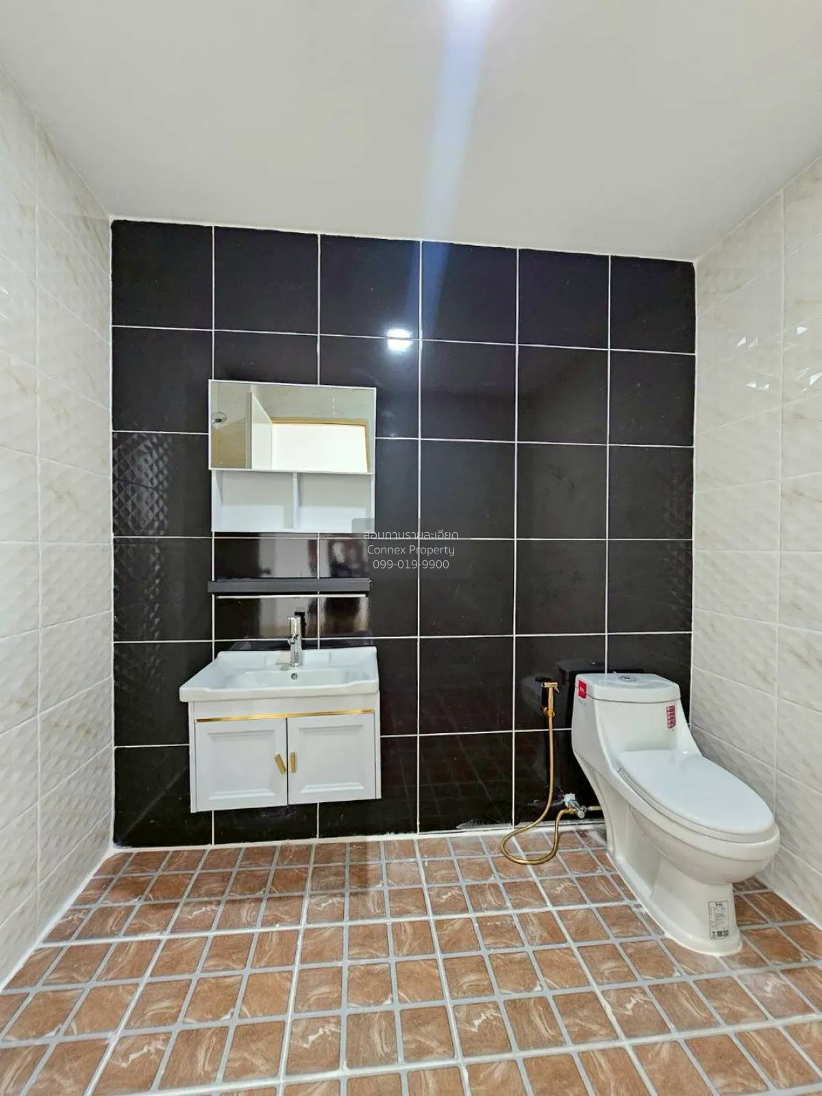 ขายทาวน์เฮ้าส์/ทาวน์โฮม  บ้านบัวทอง 2 รีโนเวทใหม่ บางรักพัฒนา บาง