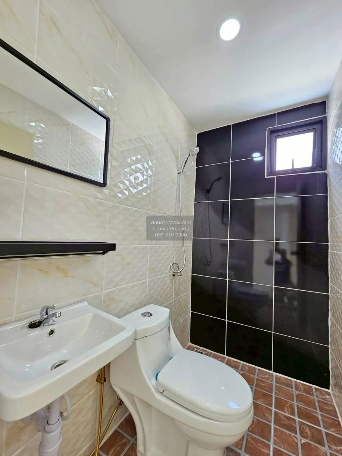 ขายทาวน์เฮ้าส์/ทาวน์โฮม  บ้านบัวทอง 2 รีโนเวทใหม่ บางรักพัฒนา บาง