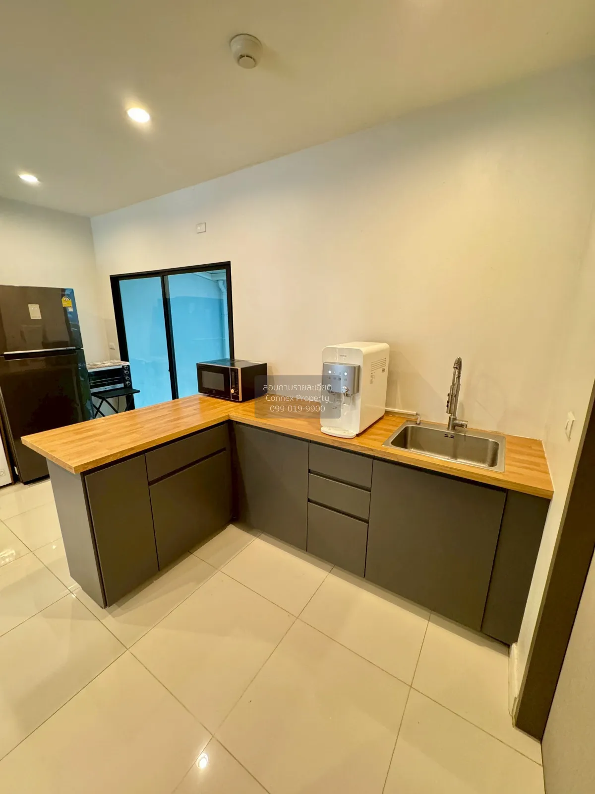 For Rent Townhouse/Townhome  , Sammakorn Avenue Chaiyaphruek-Wong