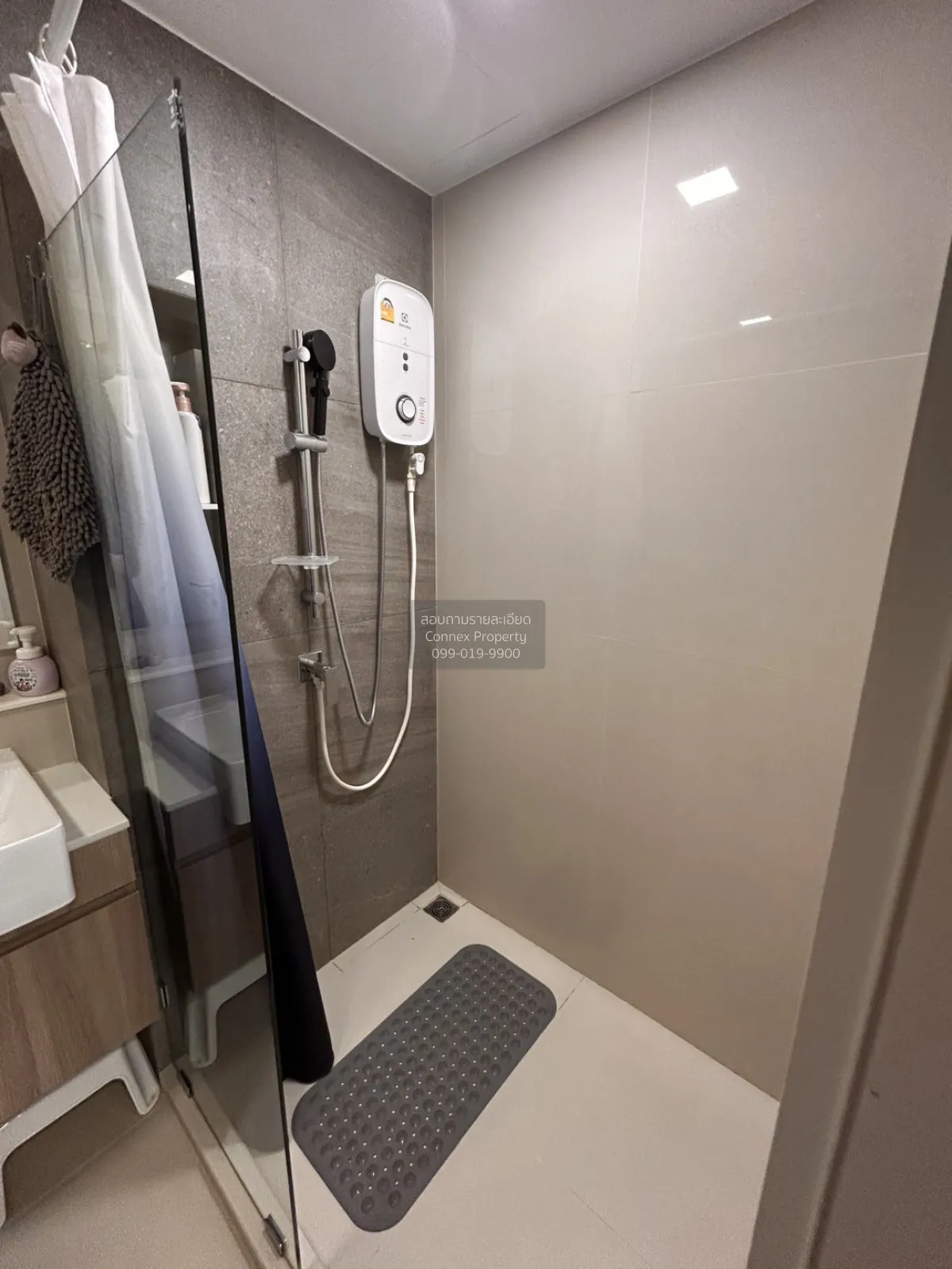 For Rent Condo , QUINTARA ARTE Sukhumvit 52 , Bang Chak , Phra Kh