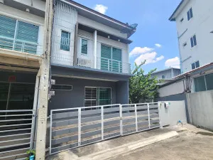 For Sale Townhouse/Townhome  , VILLETTE TOWNHOME KANCHANAPISEK , wide frontage , Bang Bon , Bang Bon , Bangkok , CX-150163