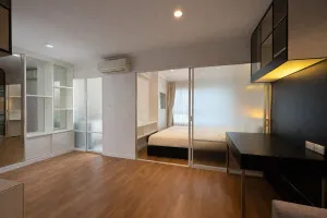 เช่าคอนโด  ลุมพินี เพลส พระราม 9 - รัชดา MRT-พระราม 9 ห้วยขวาง เขต ห้วยขวาง กรุงเทพ CX-150197