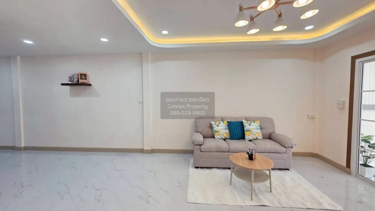 ขายทาวน์เฮ้าส์/ทาวน์โฮม  บ้านกานต์มณี รีโนเวทใหม่ บางบัวทอง บางบั