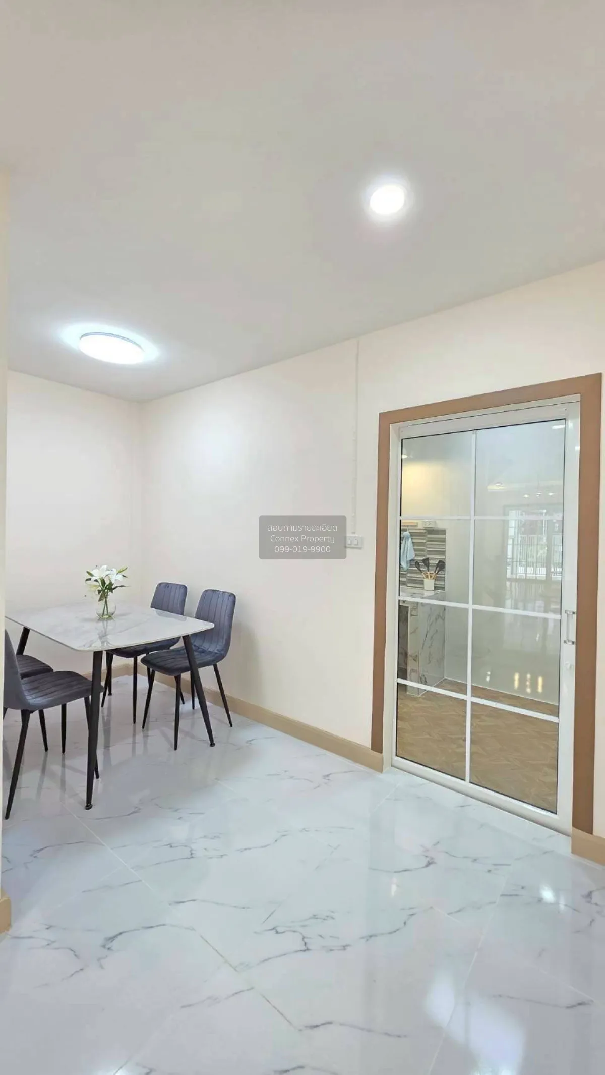 ขายทาวน์เฮ้าส์/ทาวน์โฮม  บ้านกานต์มณี รีโนเวทใหม่ บางบัวทอง บางบั