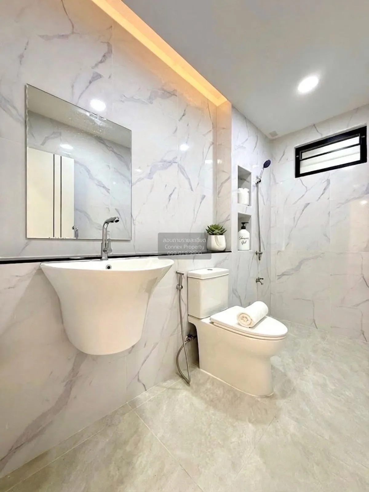 For Sale House , Tiptana Phetkasem 53 , newly renovated , MRT-Lak